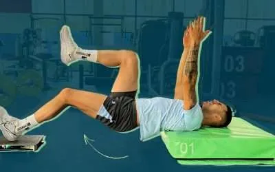 Rehabilitación de la lesión del tendón intramuscular de los isquiotibiales de un futbolista profesional